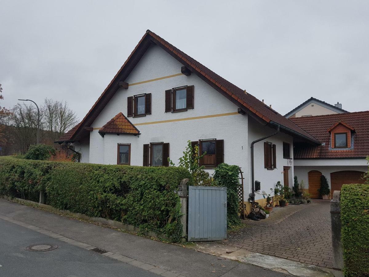Ferienwohnung Schuetz Hirschaid Dış mekan fotoğraf