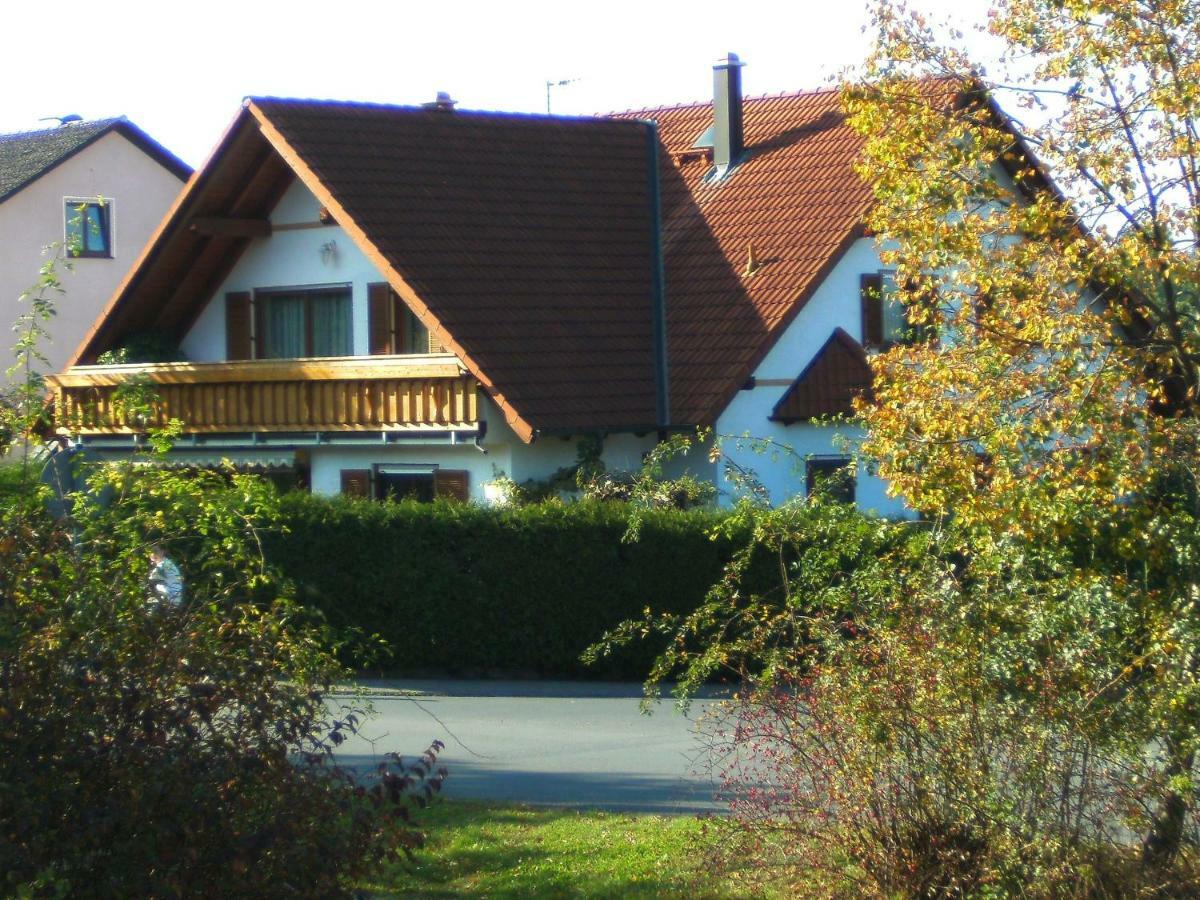 Ferienwohnung Schuetz Hirschaid Dış mekan fotoğraf
